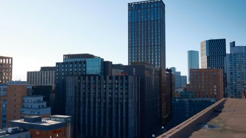 在新加坡注册公司到底划不划算？代理注册流程、新能源公司准入要求全说清