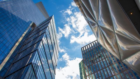 Facebook个人账号与企业广告账户注册流程及注意事项详解